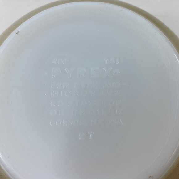 Pyrex Forest Fancies #402 Mushroom Print 1.5 Liter Mixing Bowl Vintage - Picture 4 of 7